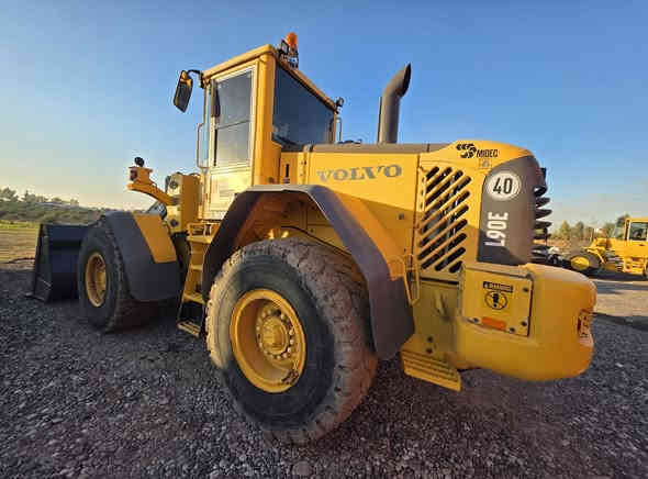 للبيع - بۆ فرۆشتن  دخول جدیدبصرا
———————
شفل : VOLVO
حجم : L90E
مودیل :2005
—————————
بۆ زانیاری زیاتر پەیوەندی بکەن بەم ژمارە تەلەفۆنە 

***********
***********
