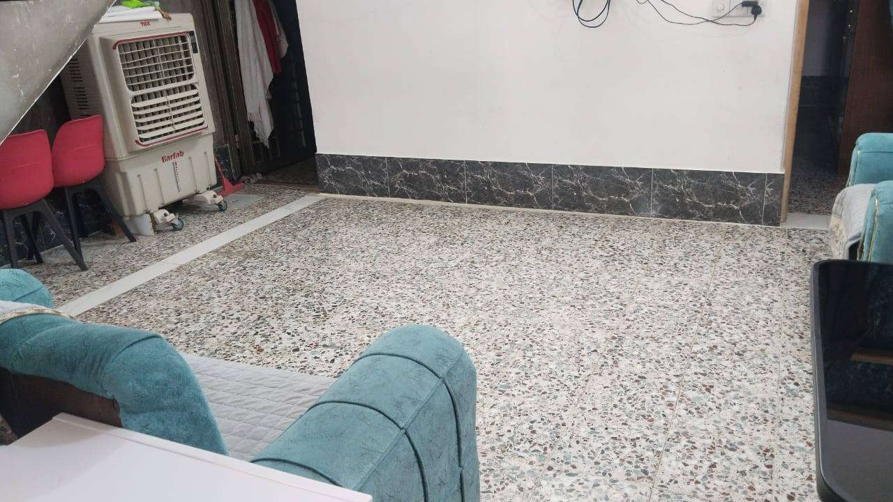 دار للبيع زراعي سند 25 اقرار محكمه مشمول بقرار الطابو  المساحة 75 متر  النجف الاشرف كوفه علوة  الفحل /شارع  القاعه . يحتوي على  غرفه  وصاله  واستقبال ومطبخ  وصحيات  مابي بيتونه  بناء اساس صب  السقف صب  بناء طابوق  بناء درجه اولى 
السعر 40 مع المجال 
للاستفسار الاتصال   على الرقم 
***********
