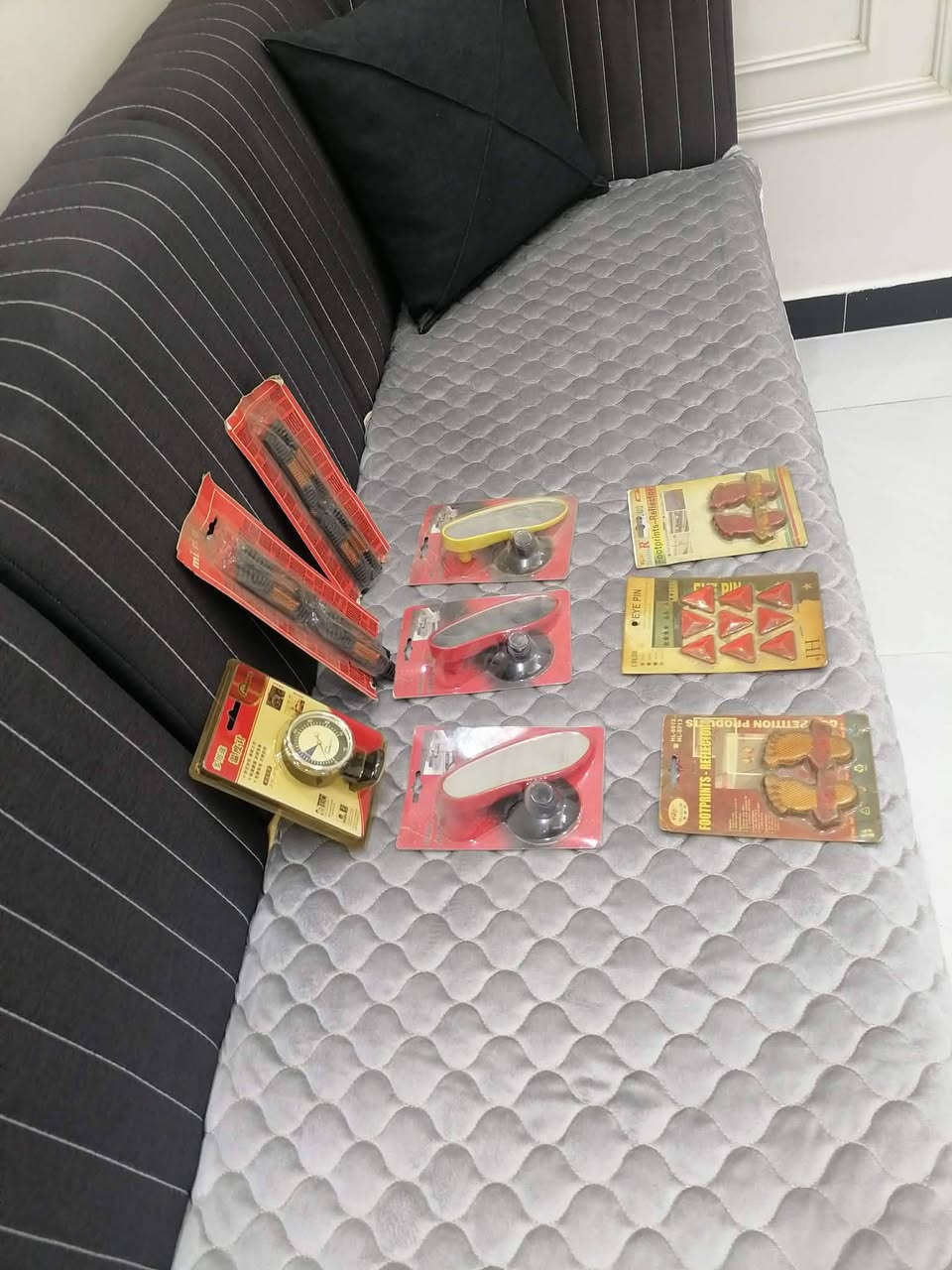 سلام عليكم
غراض كلمن وسعره 

*********** سيد محمود 

متوفر خدمة توصيل
