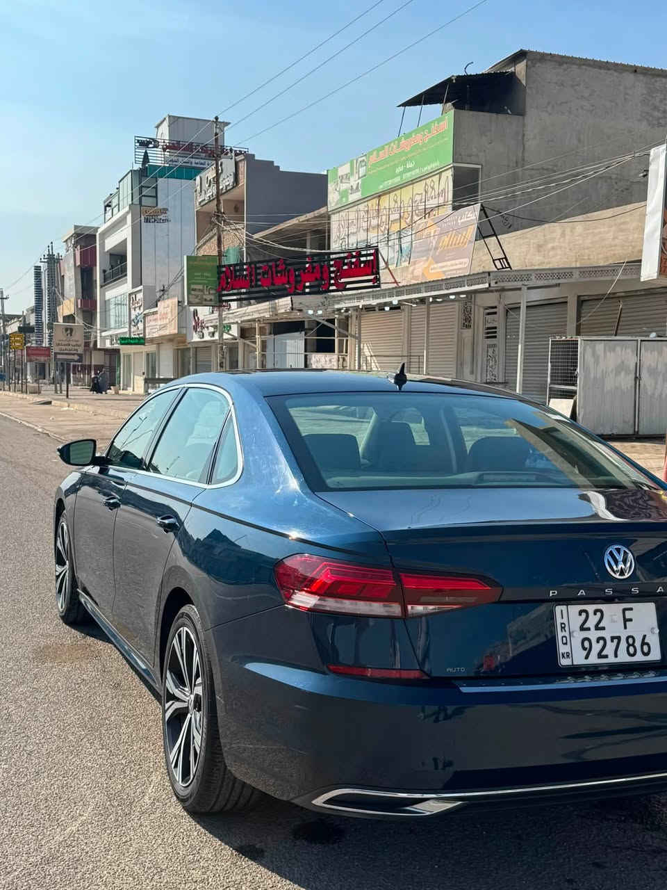 باسات 2022 se plus فول مواصفات
سعر 160

بيه جاملخ وبنيد بدون ايرباك فقط بردة 
باسمي سنوية جديدة
ماشية 25 ميل 
بيه كابون بنزين
كير محرك كله شرط بدون عيب
مكان سيارة كركوك
***********

