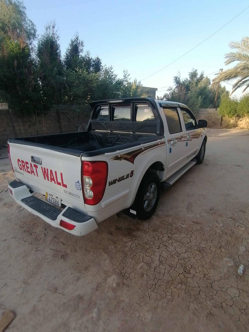 سلام عليكم كريتويل 2019 بس بيه باردات شي قليل سياره حلوه ومرتبه لسعر تصل***********
