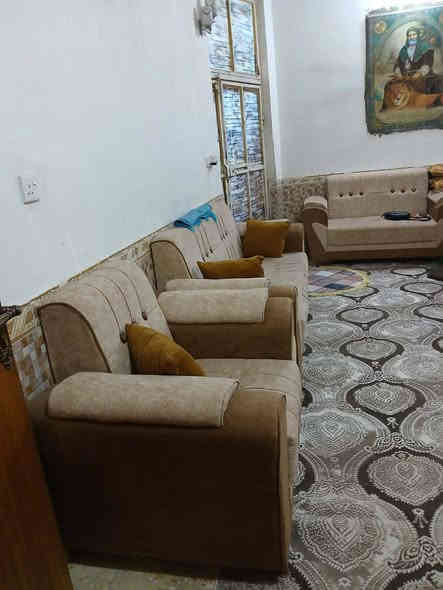 🏠دار سكن للبيع🏠
___
⭕العنوان : حي الحضاره
-------------------------------------
✨طابقين 
✨بناء نظيف 
✨بناء اعكاده

♦️المساحة : 110م²

--------------------------------
✨ تفاصيل البيت ✨
____
⭕الطابق الأول : استقبال وصاله ومطبخ حار وبارد وصحيات وطارمه 
⭕الطابق الثاني :غرفتين وصاله 
💸💸السعر : ١٤٠ وبي مجال💸💸
---+-+++

للاستفسار 
____
عنواننا ✍🏻
🔹شارع ستين مقابل صيدليه كبسولة

للاتصال ☎️
____
***********
***********
