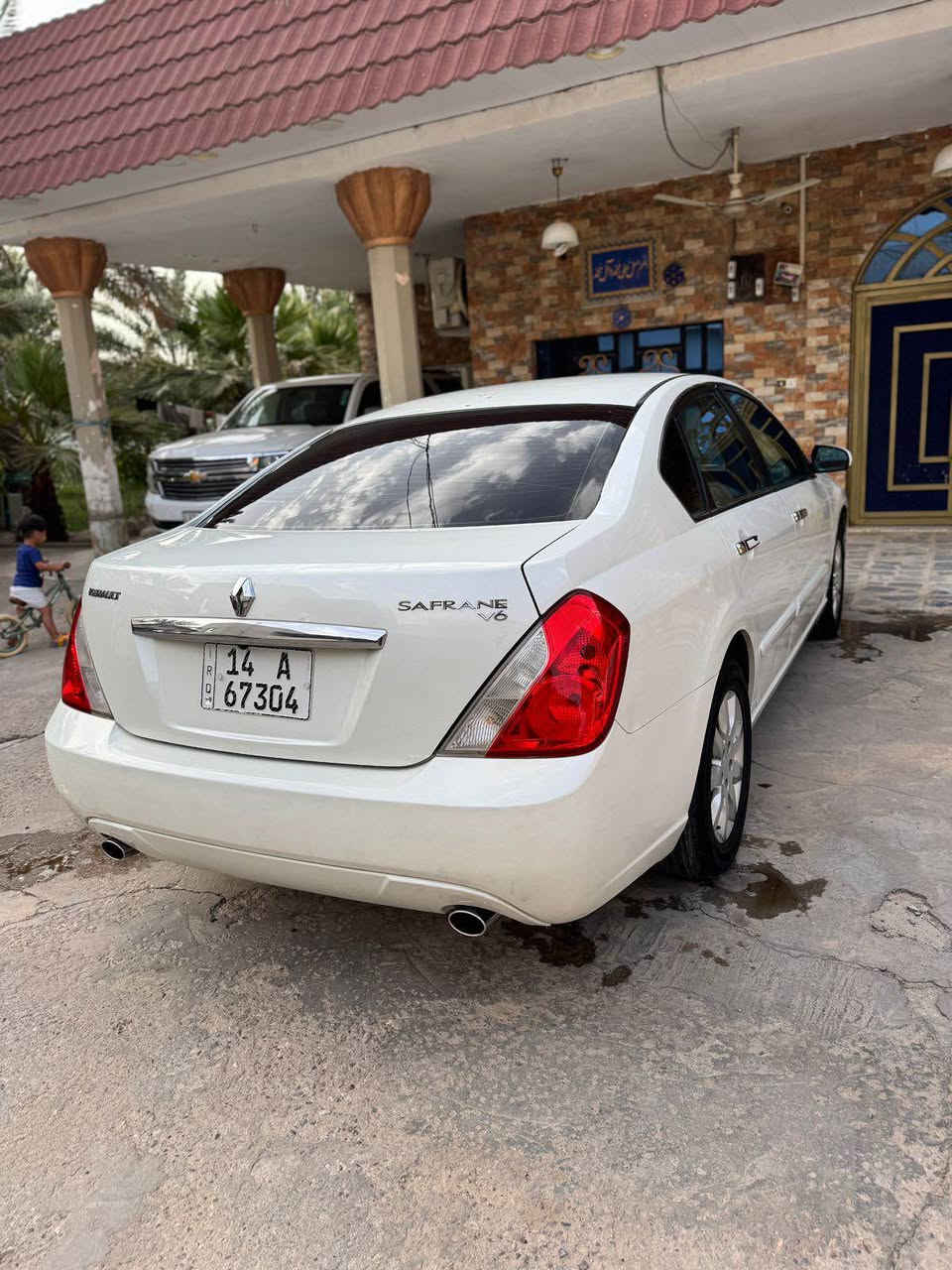 رينو سفران موديل ٢٠٠٩  6سلندر سياره كفالة 
حدادية جديدة كير جديد تبريد كل شيء جديد بيها سياره نضيفه مابيها اي شيء 
للاستفسار اكثر *********** الزبير, البصرة
