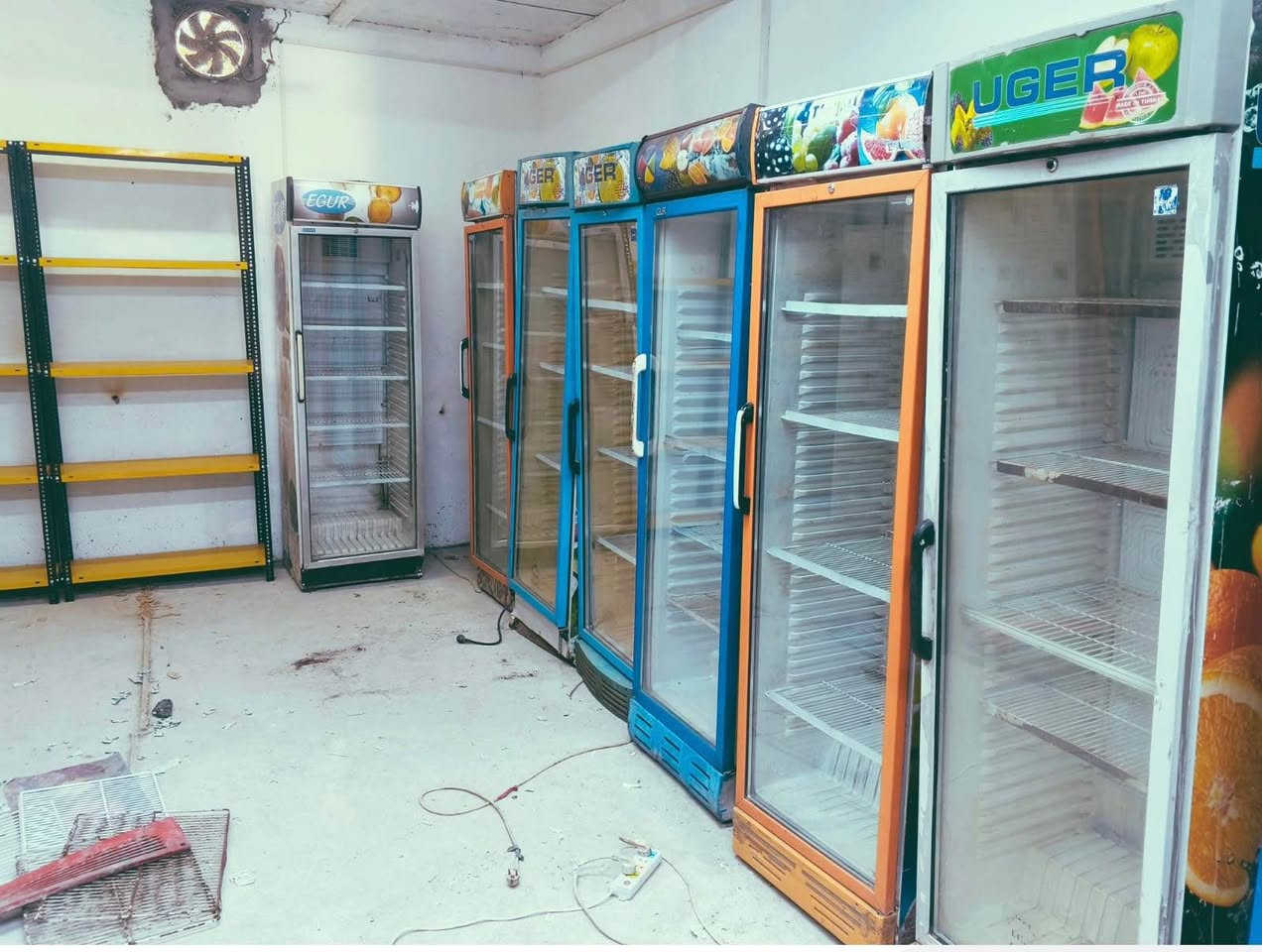 تصفية أسواق برادات عمودية ايكور تركي فول تبريد ورفوف عنوان كربلاء ‭0776 797 0876‬ كربلاء, العراق
