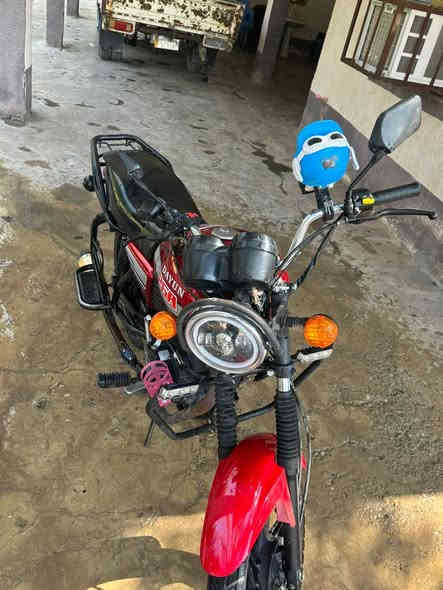 مرقم موديل20/21
المكان الاعضمية بغداد 
رقم ديالى لوحات عربي 
صلصنه محور رياضي
الدراجه حتى تعليك تعلك 
كهربائيات كامله
اتصال فقط 
***********
