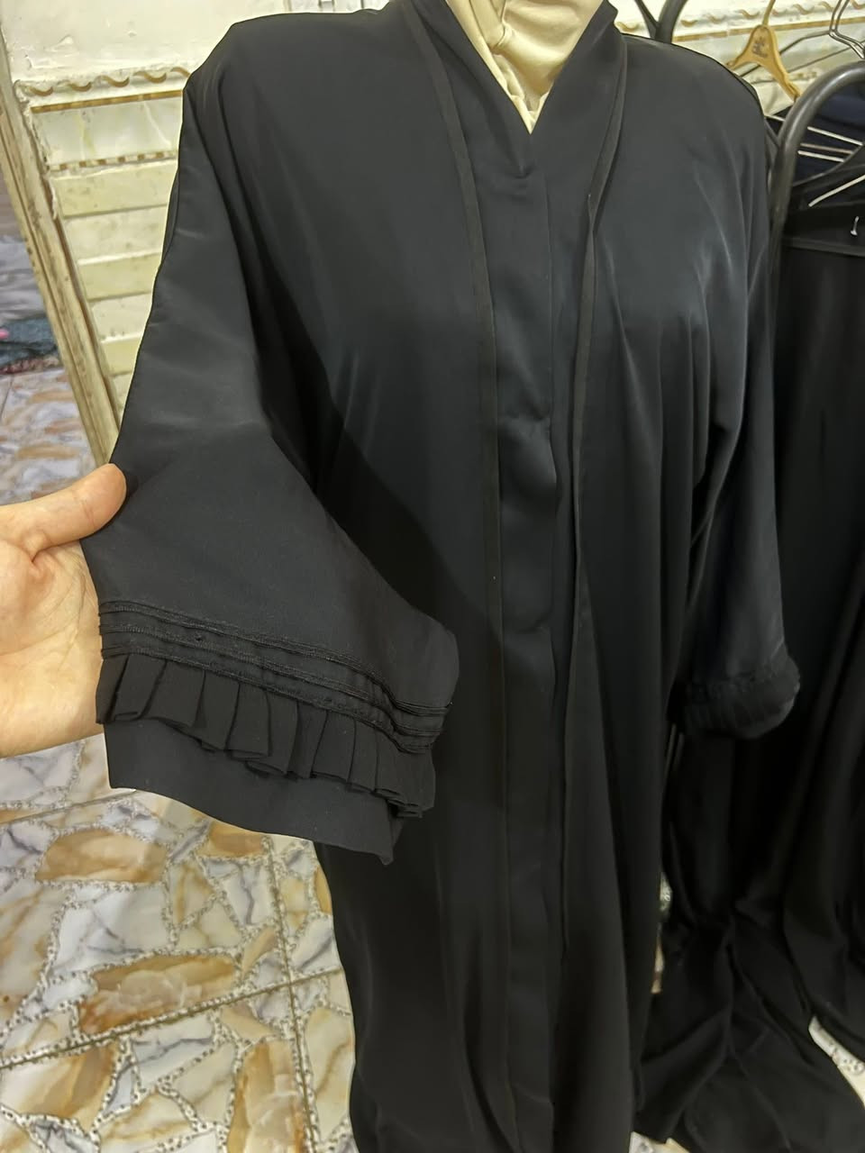 سلام عليكم عبي خليجية صيفي 
سواد فاحم قطع مختلفه
متوفر قياسات من وزن ٤٠ الى١٣٠
متوفر خدمه توصيل كربلاء الفين باقي محافظات ٥


**إذا كنت صاحب هذا الإعلان وتريد حذفه لأي سبب، رجاءا أرسل رسالة إلى الدعم الفني**