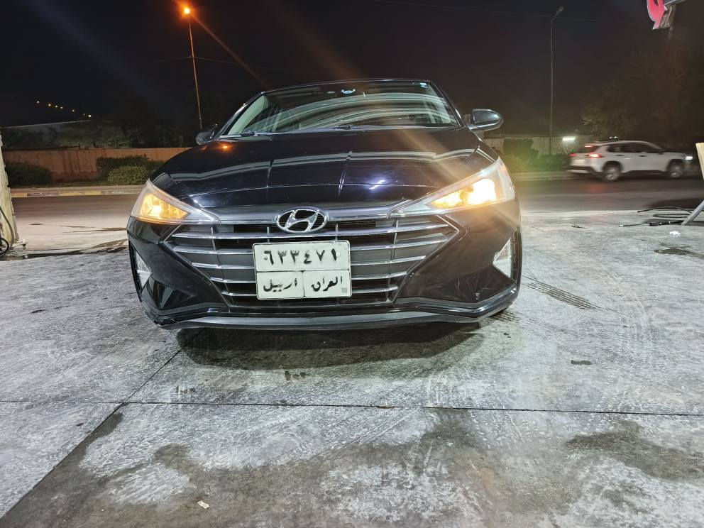 سلام عليكم
النترا2020
فول مواصفات 
رقم اربيل باسمي 
ميكنه 2000 دوش 
ماشيه 54 الف حقيقي 
سياره جديده جدا سعرها مناسب بالعافيه ع الياخذها 

مكان السياره بغداد الكاظميه
رقم*********** 

السعر 129 بغداد, العراق
