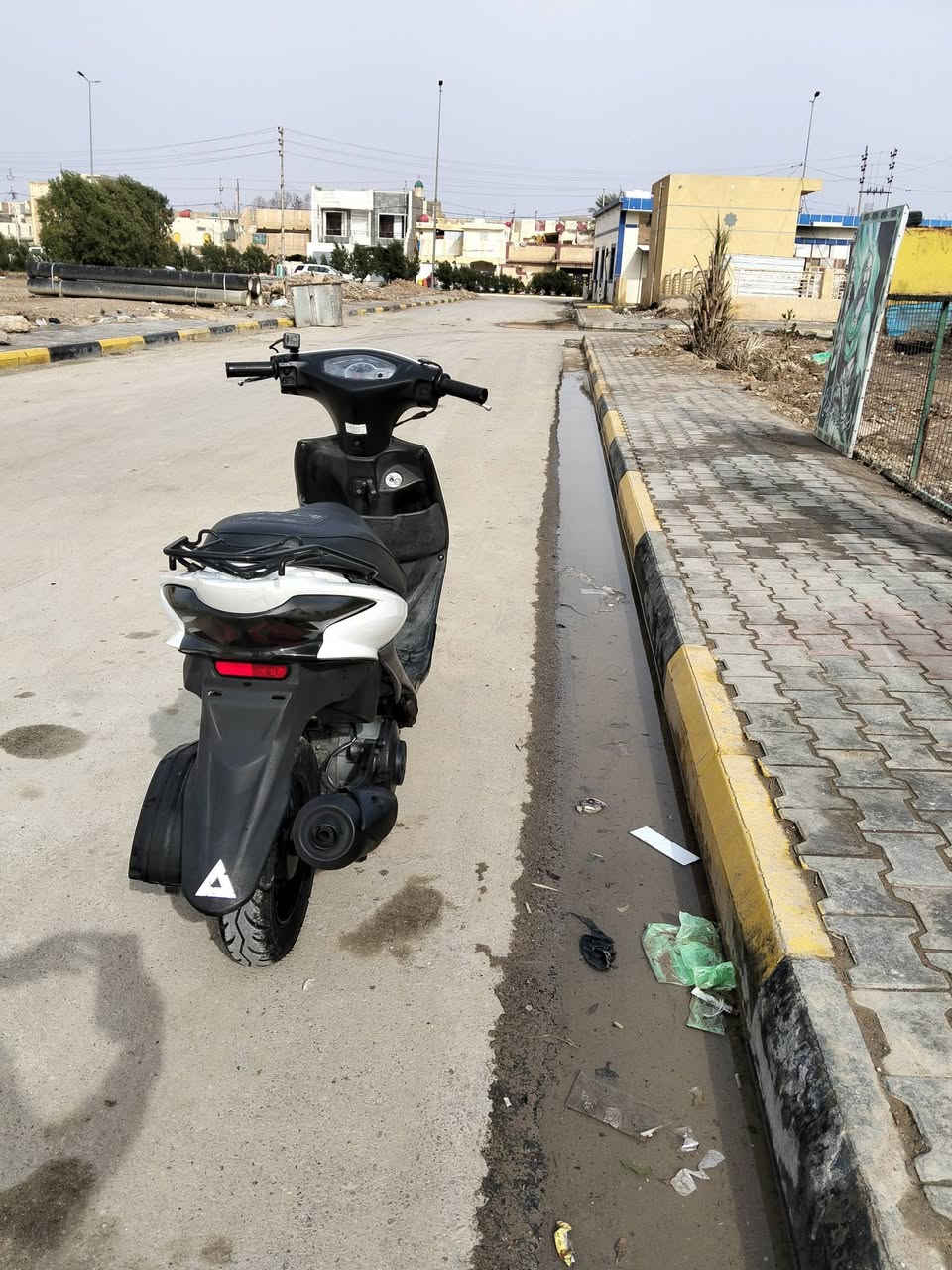 دراجه لبيع ادرس حديث  ***********
