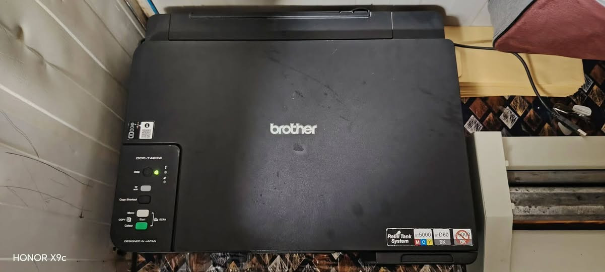 اول طابعه سعرها 120
وطابعتين L382 اثنينهن وحده ماتسحب ورق ووحده الاسكنر يرادله تبديل سعرهن50 الف قفل
مكان مقابيل النفوس


**إذا كنت صاحب هذا الإعلان وتريد حذفه لأي سبب، رجاءا أرسل رسالة إلى الدعم الفني**