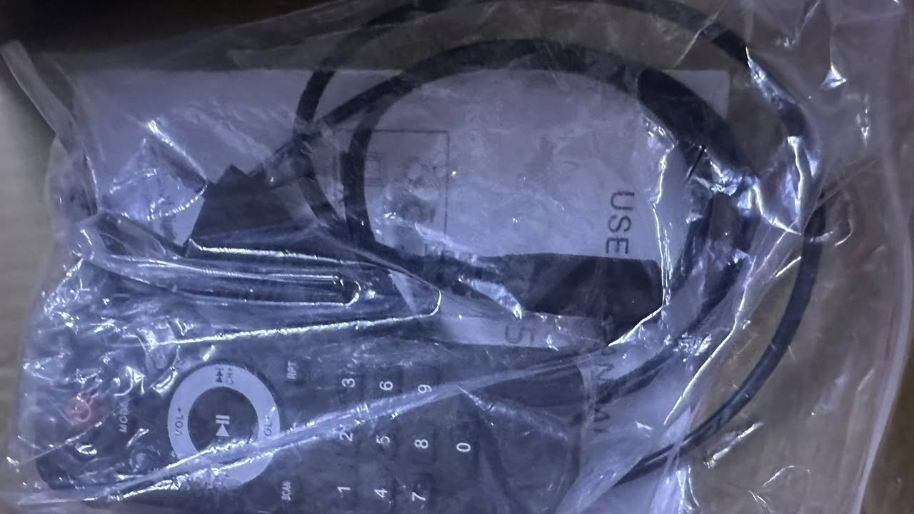 السمات الخاصة
مضخم الصوت الرقمي AK55 HiFi يوفر 70 واط RMS لكل قناة مع مخرج ستيريو 2.0 لصوت واضح وقوي.
وحدة BT 5.0 المدمجة تتيح بث الموسيقى اللاسلكي من الهواتف الذكية والأجهزة اللوحية وغيرها من الأجهزة.
مدخلات ثنائية القناة 2.0 تدعم أنظمة الصوت في السيارة والمنزل مما يوفر خيارات تكامل مرنة
وظيفة راديو FM مدمجة لتوفير الترفيه بسهولة في السيارة أو في المنزل.
تصميم مدمج ومتين مثالي لترقيات أنظمة الصوت في السيارات، أنظمة الاستريو المنزلية، ومشاريع الصوت الاحترافية HiFi.

السعر 45 الف توصيل 5 فقط بغداد


**إذا كنت صاحب هذا الإعلان وتريد حذفه لأي سبب، رجاءا أرسل رسالة إلى الدعم الفني**