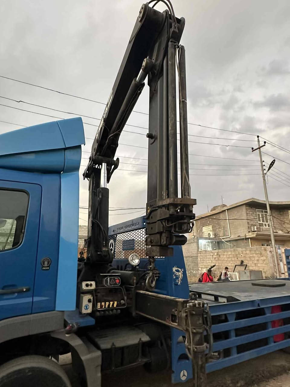 السلام عليكم كرين للبيع هياب حجم 175.        4سلايت  7طن رجلين مخلف السعر 80 @***********
