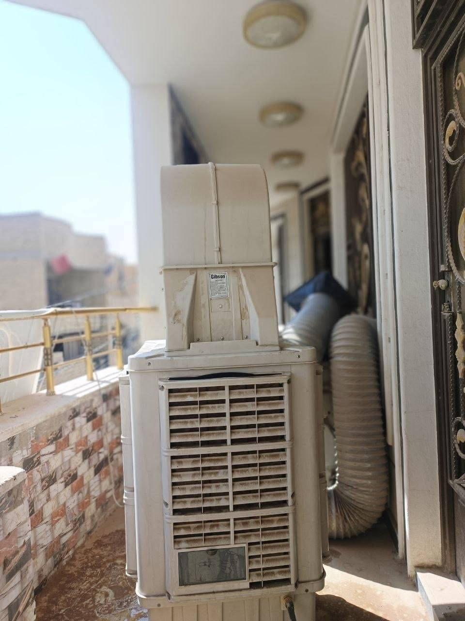 مبردة دكت نوع جبسن حجم 50
مبردة مشتغله فقط اربع مرات للبيع جديدة 
سعرها 275
للاستفسار ***********
