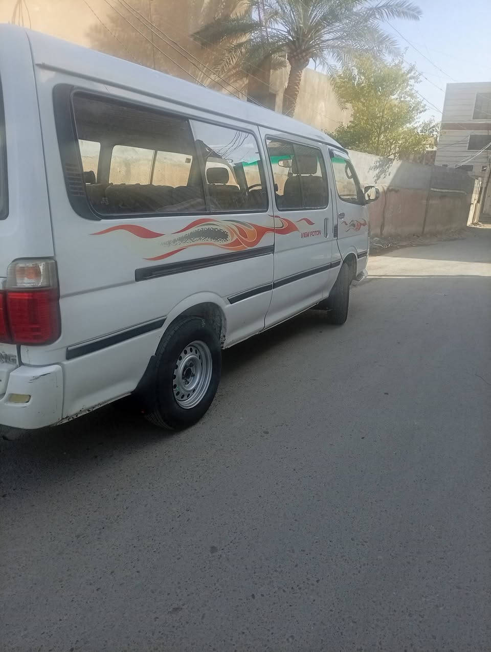 السلام عليكم عندي فتون مديل 17للبيع سياره كفاله عامه من الضربه فقط وبيهه مكانات صبغ فقط لا ضربه ولا اي شي كير مكينه اكسل كفاله عامه شرط المكينه ما مفتوحه بلاديه تخم تاير جدد وياله مالتهه الابلاد دوشمه بلاد تنته لايلون كاعيه جديده كشنات جلد كهربائيات كلهه شغاله ما بيهه اي نقص كبل للشارع سنويه بسمي تحويل ثاني يوم السعر 90وبيهه مجال المكان بغداد الشعله خطيب الزراعي رقم الهاتف *********** شاشه وكامره وسستم سماعات كامل
