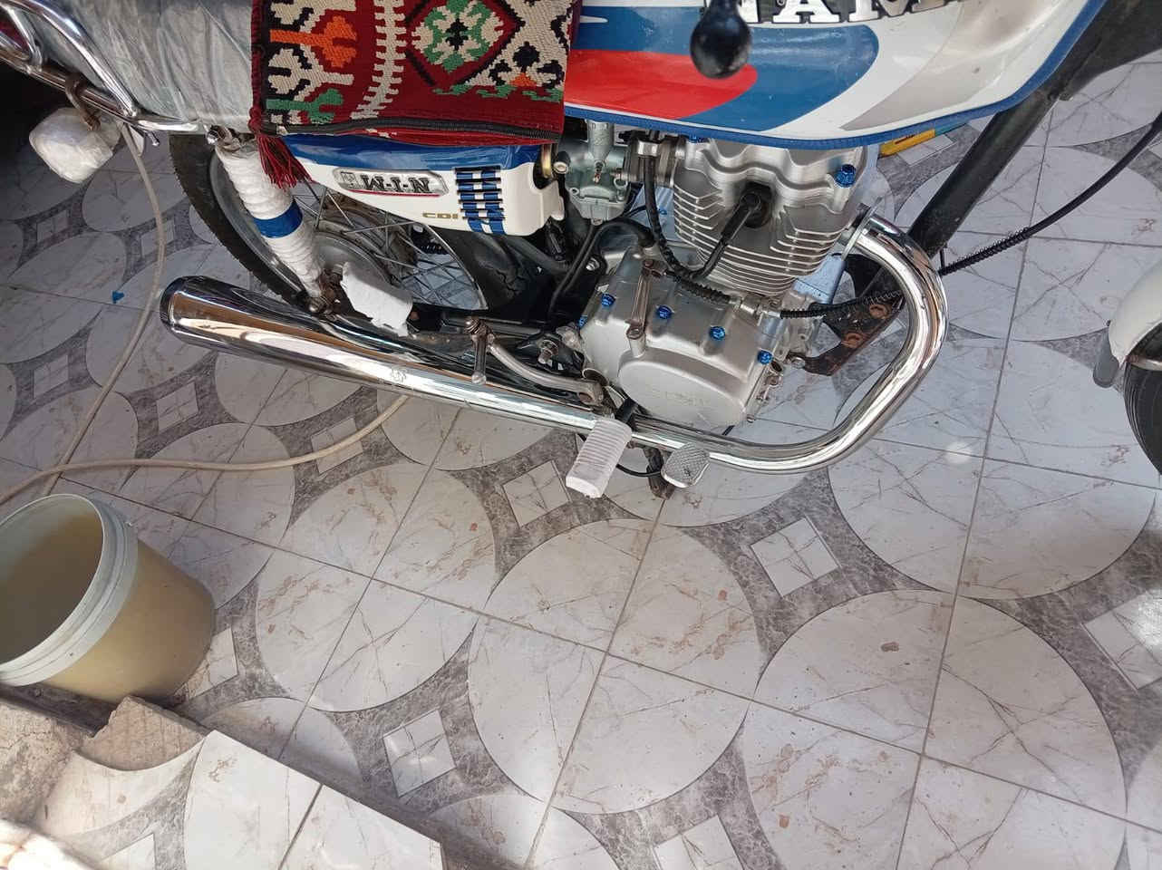 يا الله السلام عليكم
 دراجة نامة موديل 26
شرعة ومعدل فول
 مكينة مكفولة كهربائيات كلة شغالة
 النضافة شوفت عينك اوراق سكنر 
مكان كربلاء المقدسة الامن الداخلي 
السعر 650 او بيهة مجال
التواصل رقم ***********
