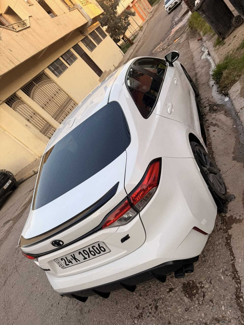 للبيع 2023 SE بصمه  اوتو هولد 3 وضعيات قيادة  دبل ايكو  هندبريك بصمه و بصمه تشغيل داخل اسود وومطرز احمر شركة ماشي 29 الف حادثها موضح بل صورة بدون داخل شرط ايرباكات كلها موجوه  ناقص  فقط الرادار سعر 150 عليها غرامه 220 الف هزيه وسنويه وكله جديد تحويل شرط


**إذا كنت صاحب هذا الإعلان وتريد حذفه لأي سبب، رجاءا أرسل رسالة إلى الدعم الفني**