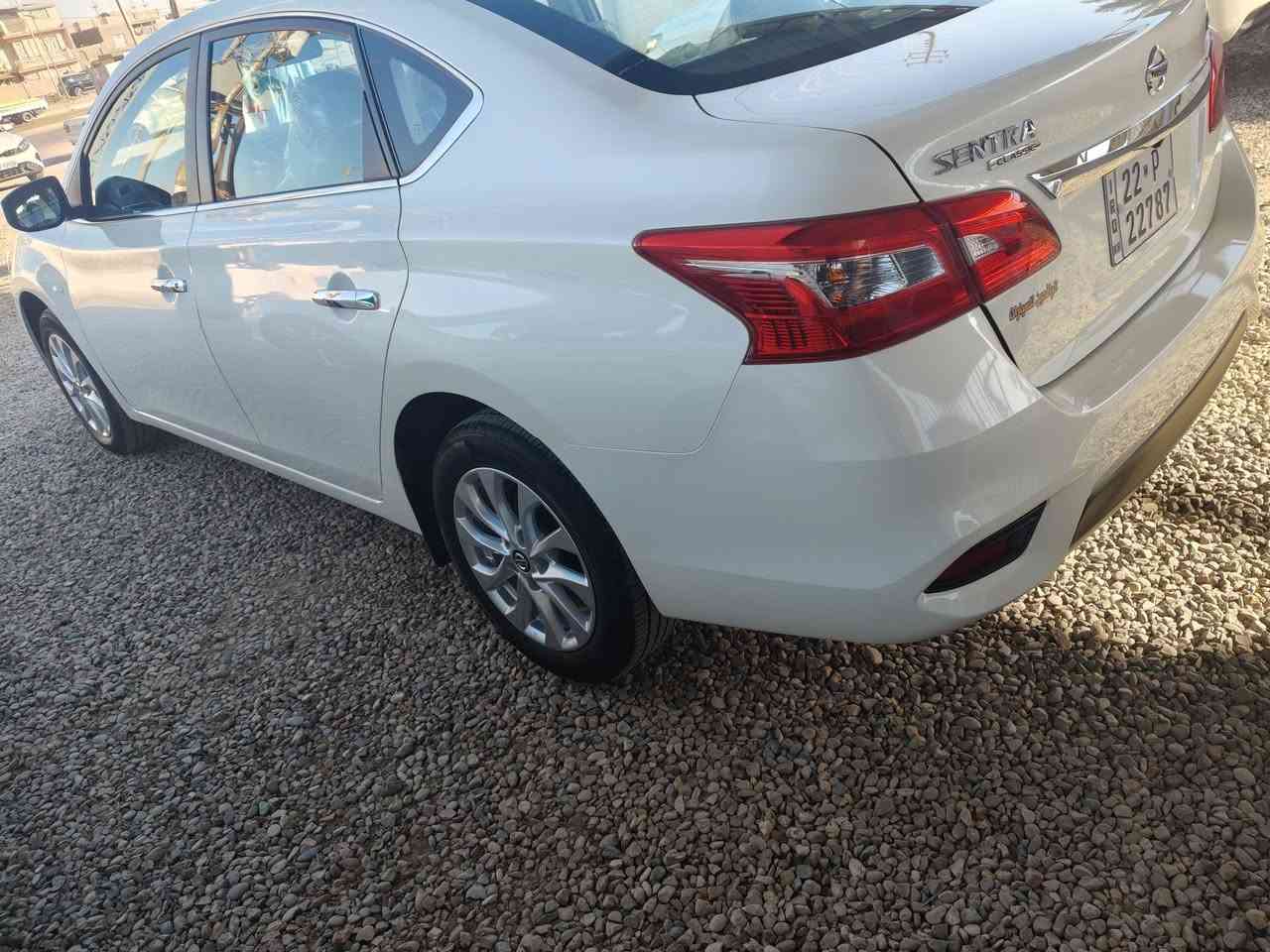 سلام عليكم نيسان سنتره 
موديل 2025 ماشيه 40000 
السياره ع وضع الزيرو السعر ب 132 بيه مجال 
مكان السياره واسط الصويره ***********
