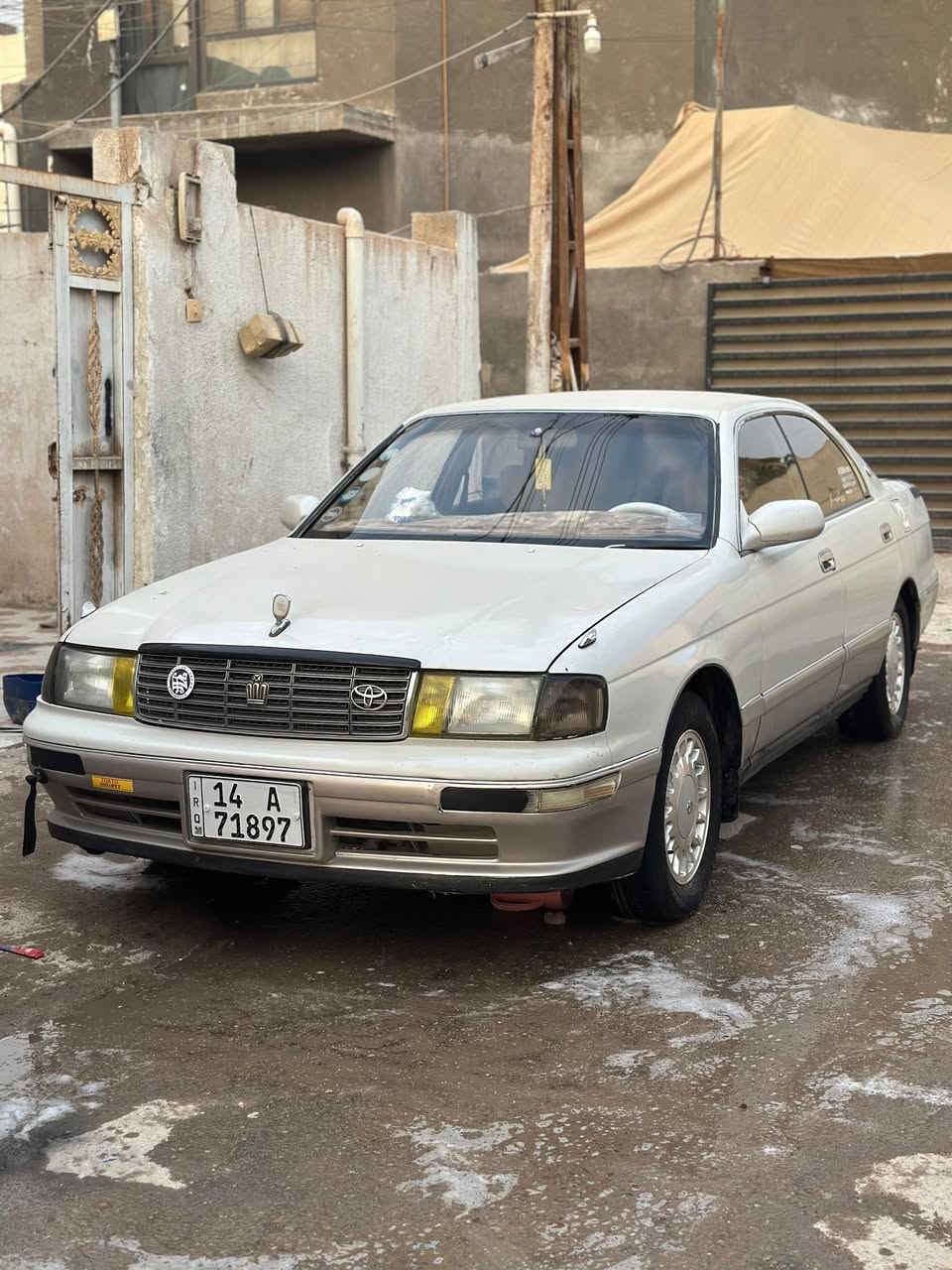 السلام عليكم بطه فصل مديل 95مكينه ثنين ونص ديلكو مكينه وكير مكفولات السياره مكفوله كص ونقل جثه سنويه بسمي تحول ثاني يوم رقم انكليزي جديد   السياره جديده مصبوغه عام فقط 
تخم تاير جديد كهربائيات جديده لايت زنون شاشه تبريد حداده نص عمر مكاني بصره شط العرب تنومه 
سعرها 65 وبيها مجال ***********
