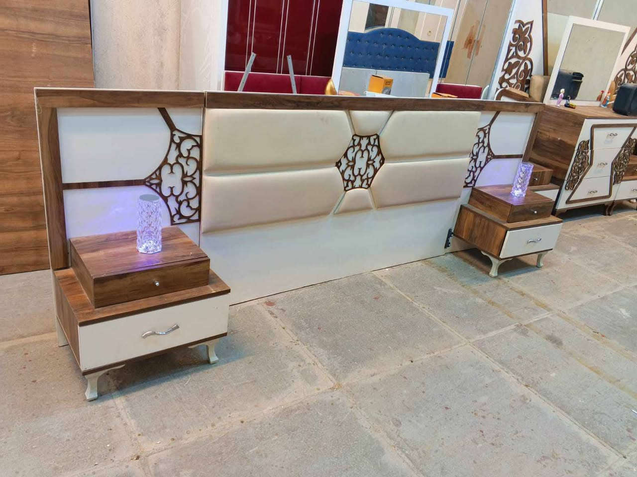 للبيع ب375مع نقل وشد داخل بغداد مجاني سااارعو بلحجزز فول نضافه🤩🤩
حجز واتس اب ***********
