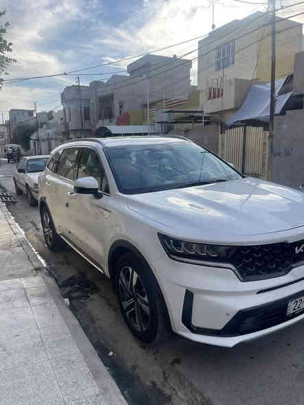 سيرنتو موديل 2023 خليجي 
ماشيه 48 كيلو سياره  
على وضع الشركه مكفوله 
4سلندر 
موصفات نص فول كشتات كهرب بردات خلفيه تبريد 3 قطع 
7راكب أربع وضعيات قياده 
السعر 265 مكاني الموصل 
***********
***********
