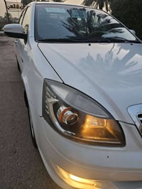 من رخصة الادمن عندي سياره جيلي مابل 2012 سياره خير من الله بيه ضربه بل...