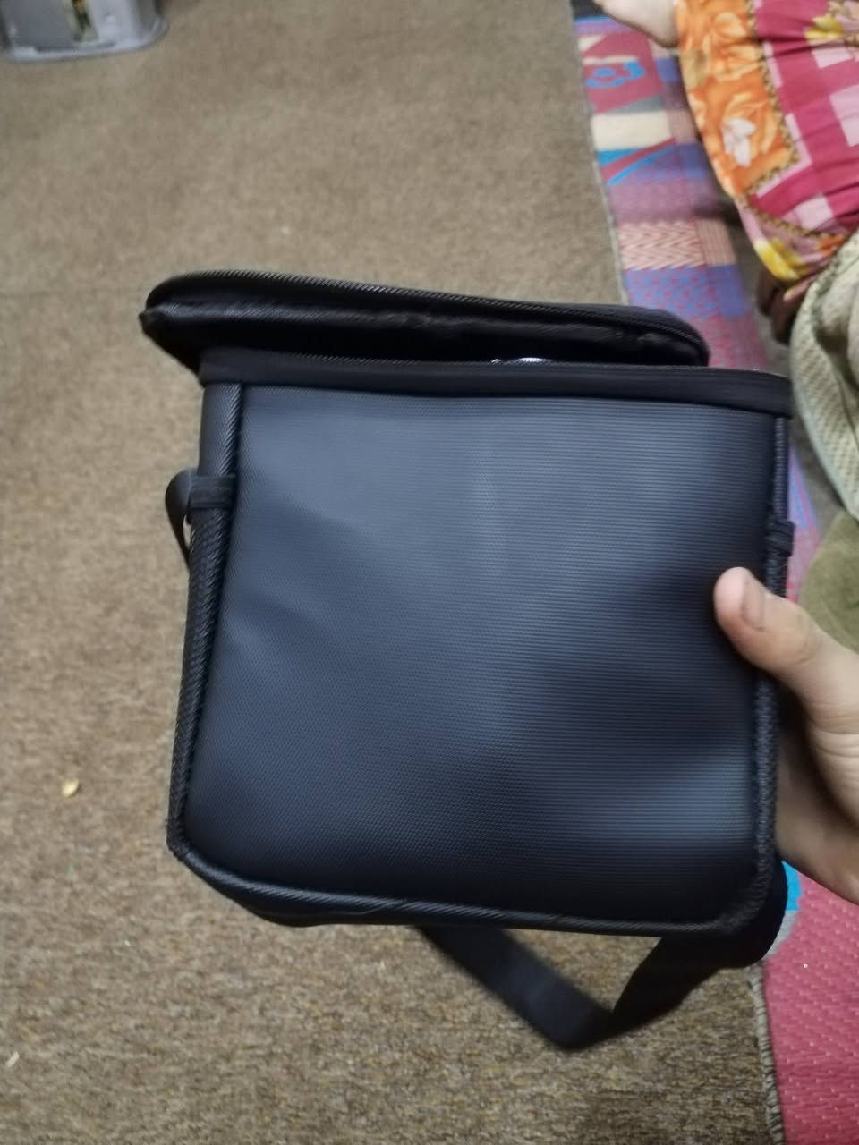 السلام عليكم شباب طياره 150,000 نظيفه وما بيها شيءهاد رقم*********** واتساب
