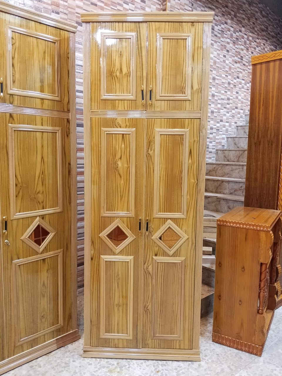 غرفة خمس ابواب ملحق 
فصال تركي شغل عراقي 🇮🇶 
صبغ حراري دوشمة حسب الطلب 📢 
مساطر زان مع جزامة هدية🎁 
يتوفر البيع بل قسط مدني عسكري موضفين #بالتقسيط_بالتقسيط
للاستفسار الاتصال على الرقم
#غرف نوم بل تقسيط
***********/***********
