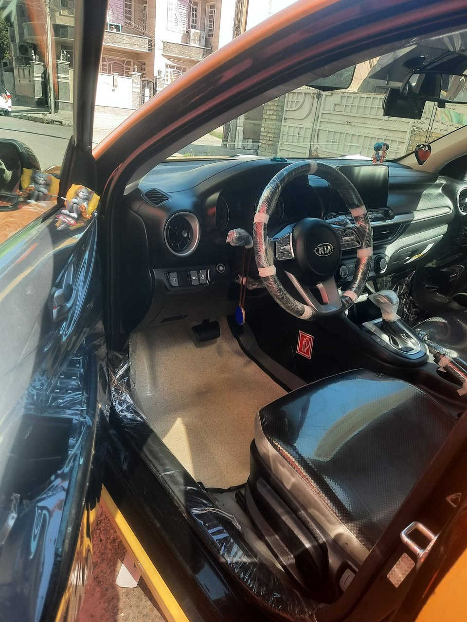 السلام عليكم كيا فورتي موديل 2021 سيارة جديده دوشمة جديدة  مامشتغله تكسي تخم تاير جديد منظومة غاز جديده  تحكم ستيرن مانع انزلاق وبعد بيها  مواصفات سيارة بسمي عنوان بغداد الاتصال ***********  الاستفسار ع الوتساب
