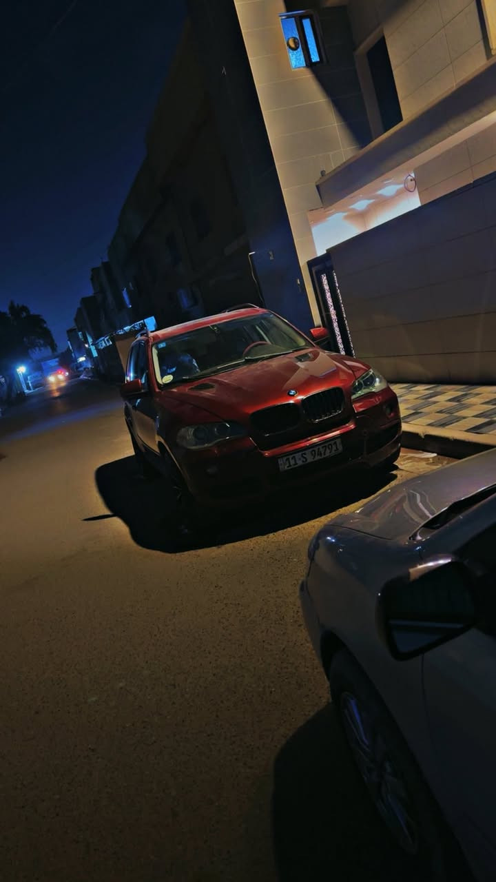 السلام عليكم بي ام x52009n52 محرك 6 سلندر تنفس طبيعي المرغوب للبيع بدون مراوس السياره رقم بغداد الجديد السياره حلوه وناعمه يرادلهه ترتيبات السعر 105 بيهه مجال للطيبين عنواني ديالى ***********تقاطع القدس
