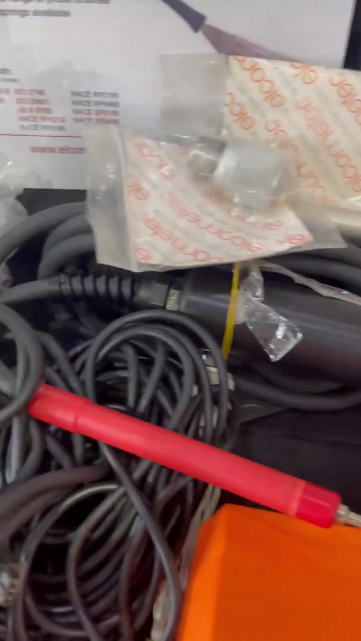 Holiday detector or spark tester or pin hole testermade in England
Price : 900 usd , contact no. ***********

