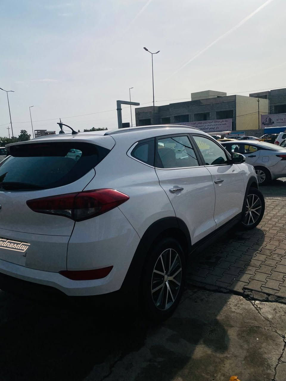 توسان 2017 خير من الله 
سايد بريك بل رجل 
كير ومكينه خير من الله 
مواصفات مثل ما موضح بل صور 

سياره رقم نجف مشروع وطني 
السياره باسمي احولك ثاني يوم 
السعر:165 وبي مجال قليل 
0780 458 1084
