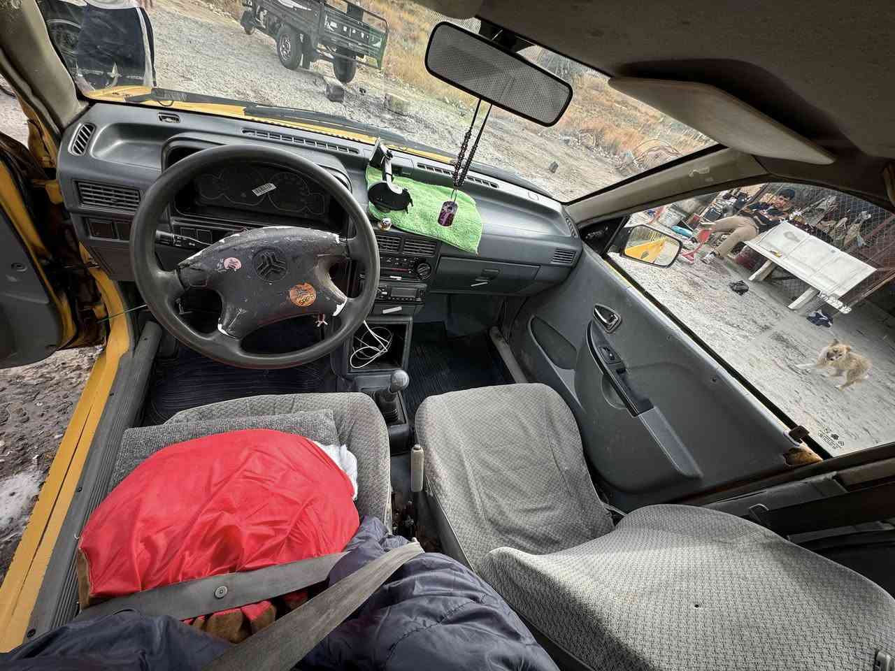 السلام عليكم سياره سايبه 2011 معمره من الخياس  بس لا صبغ ولا معجون مكفوله كير محرك  رقم بغداد. السعر 19$  العنوان  بابل الإسكندرية اتصل ع الرقم ***********
