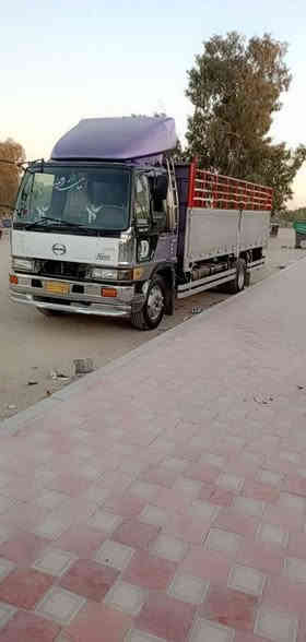 السلام عليكم هينو انكر ثمانين عادي طول سته وربع بلاد تخم تاير 19 ونص رقم بصره تحويل ثاني يوم  وصل ارقام مستلمهن انكليزي سياره جاهزه للعمل السعر 235 والعنوان الشطره الدلال علي العكيلي 
الرقم الهاتف ***********
الرقم الهاتف ***********
