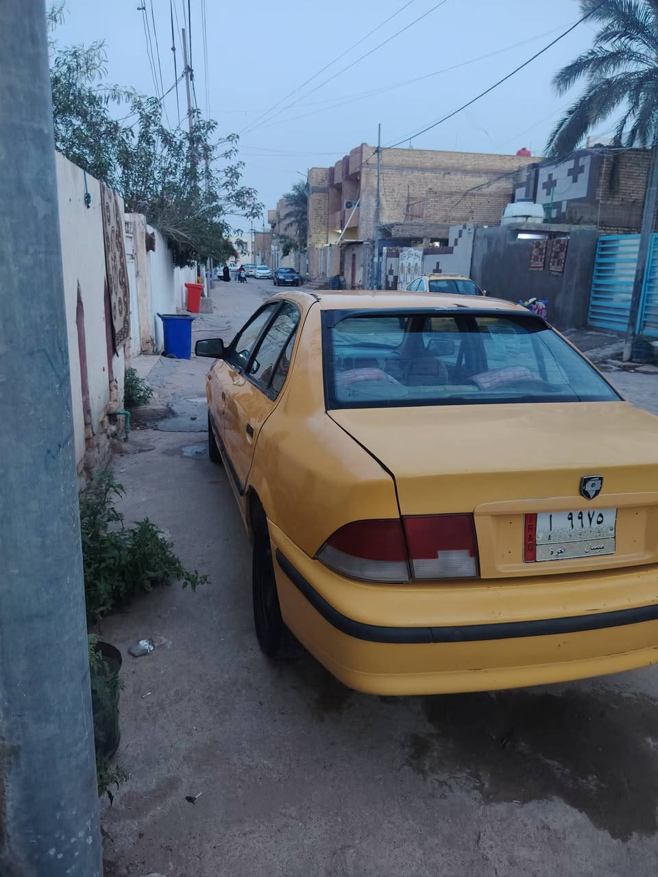 سلام عليكم سمندناطقه للبيع موديل 2011 مكينه وكير مكفولات تبريد عوزغاز كهربائية كلها شغاله ما ناقصها شي السياره بوجهك للشارع نضيفه نشطه باسمي تحويل ثاني مكاني واسط ***********
