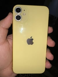 آيفون ١١ • ٦٤ جيجا • مبدل بطارية وشاشة