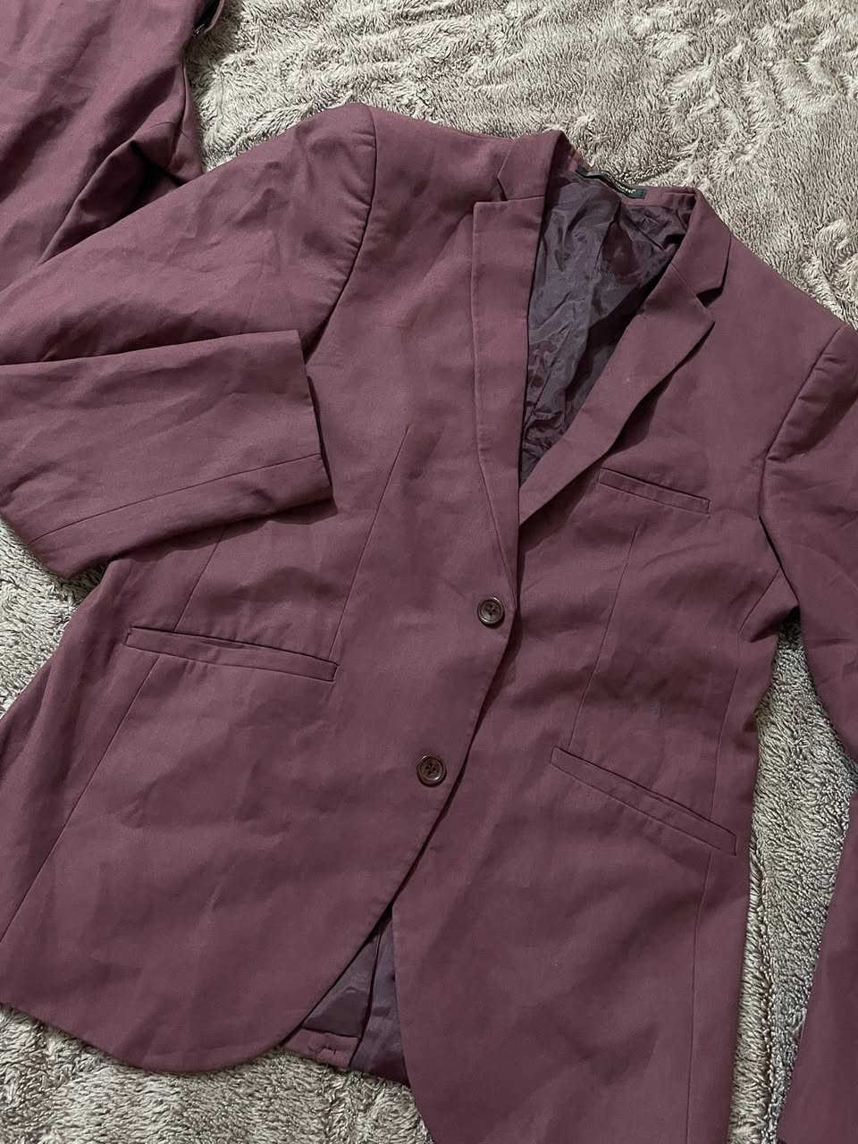 قاط يصير رجالي ويصير نسائي سعره ١٠ مع توصيل يلبس من وزن ٥٥ إلى وزن ٦٥ شي ان


**إذا كنت صاحب هذا الإعلان وتريد حذفه لأي سبب، رجاءا أرسل رسالة إلى الدعم الفني**