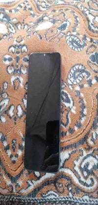 موبايل • للبيع • قيم وخذ