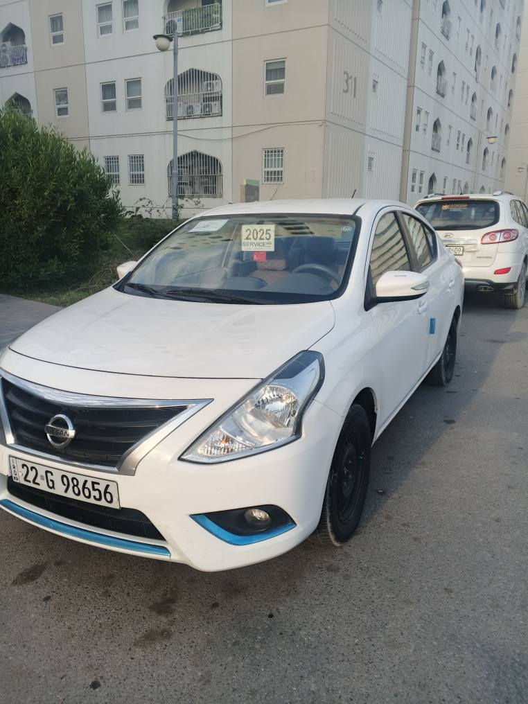 نيسان سني موديل 25ماشيه 20الف كيلو مكفوله بس اصبعين حافه الباب الجوة بارد والباقي مكفول رقم اربيل هزة جديدة/*********** المدائن, بابل
