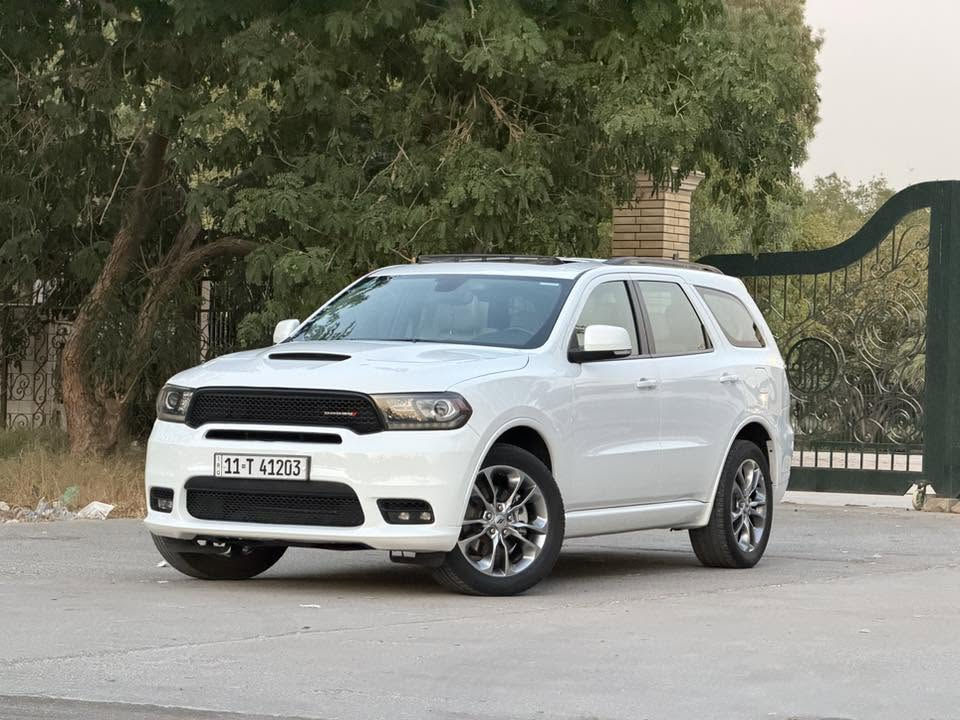 دورنكو 2020GT PLUS خليجية 

دورنكو خليجي جي تي بلاص  ثلاث شاشات 
الموديل:2020. (خليجي) . 
المحرك : V6.  3.6L . 
ماشية ٢٨ الف كيلو فقط🔴
المواصفات :
•  دفع رباعي AWD
•  شاشات خلفية . 2
•  مشغل اقراص CD/DVD . 
•  ويل قياس 20 انج .
•  فتحة سقف . 
•  شاشه كبيرة . 
•  نظام الخرائط (GPS) .
•  ستيرن كهربائي . 
•  المصابيح الأمامية زنون .
•  كشافات الضباب زنون .     
•  تشغيل عن بعد .
•  صندوق كهربائي ..
•  حفظ وضعيات الجلوس (ميموري) . 
•  المقاعد الأمامية كهربائية .
•  المقاعد الأمامية تبريد وتدفئة .
•  المقاعد الخلفية تدفئة .. 
•  حساسات خلفية . 
•  كاميرا خلفية .
•  تدفئة ستيرن . 
•  مرايا متحسسه للضوء العالي . 
•  مانع تصادم خلفي .
•  بلوتوث تلفون . 
•  محدد سرعة .
• apple carplay / android auto 

‎•  نظام التشغيل والاطفاء الاوتوماتيكي ( Auto Start System. )
مكان السيارة بغداد 
السعر 340
للتواصل  ***********
