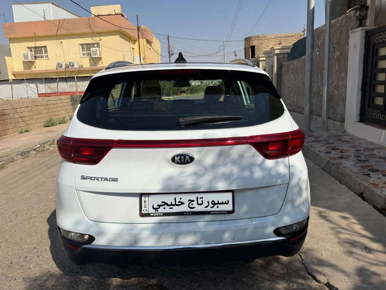 السلام عليكم 
كيا سبورتج 
موديل 2020 خليجي
كاميرا 360 درجة مع الگير 
بصمة ابواب وتشغيل 
بانوراما فتحة سقف
انارة ترحيب 
ويل 19
محرك مامفتوح لا صاف لا نفخ لا رخاوه شرط
گير شرط
سنوية جديدة وهزة جديدة 2027
حساسات امامي خلفي
مرايات كهربائي شفط مع القفل والفتح
ماشيه 144 الف 
بدون صبخ ولا تعديل
مكفولة كفالة عامة 
السعر 190 ورقة ومجال للطيبين
البيع فقط بالنقد بدون اقساط بدون مراوس
شرط التحويل والغرامات
مكان السيارة الموصل
للإستفسار 
*********** واتساب 📞
*********** واتساب 📞 موصل, نينوى
