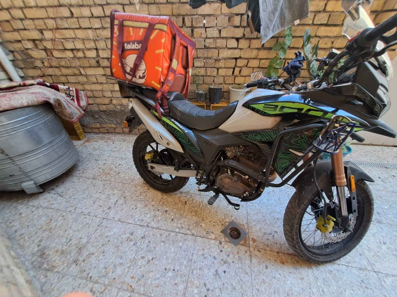 سلام عليكم شبابنا دراجه دايون ادفنجر 300c
2025/6
الوحات الماني 
باسم المعرض مالتها 
سبب البيع انو عدي ضرف 
سعر 3ملاين400وبيها مجال حك جيتكم 
وكل توفيق 
***********
***********
اي استفسار واتساب واتصال متواجد
