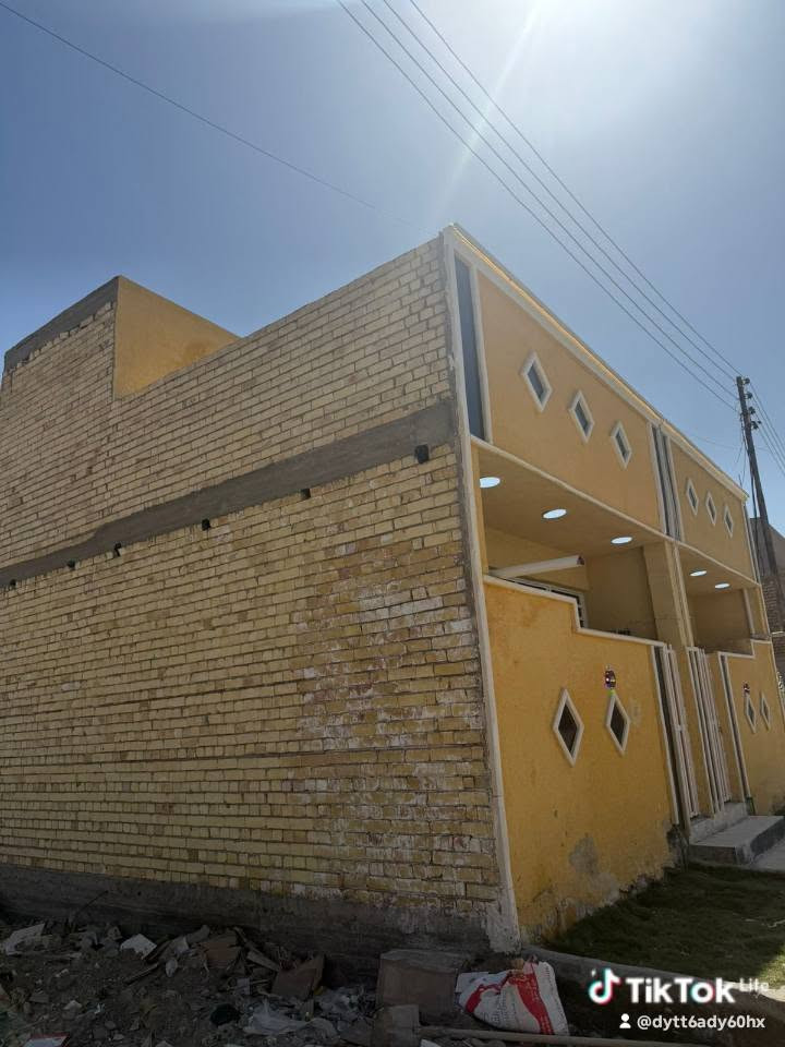 للبيع بيت مساحة ٥٠ متر شغل درجة أولى سعر ٣٣ بي مجال بسيط بغداد سبع البور التاجي طابو صرف على طابو الكاظمية للتواصل ‏‪***********‬‏ بي واتساب
