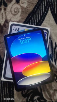 ايباد 11 • معالج A16 • ١٢٨