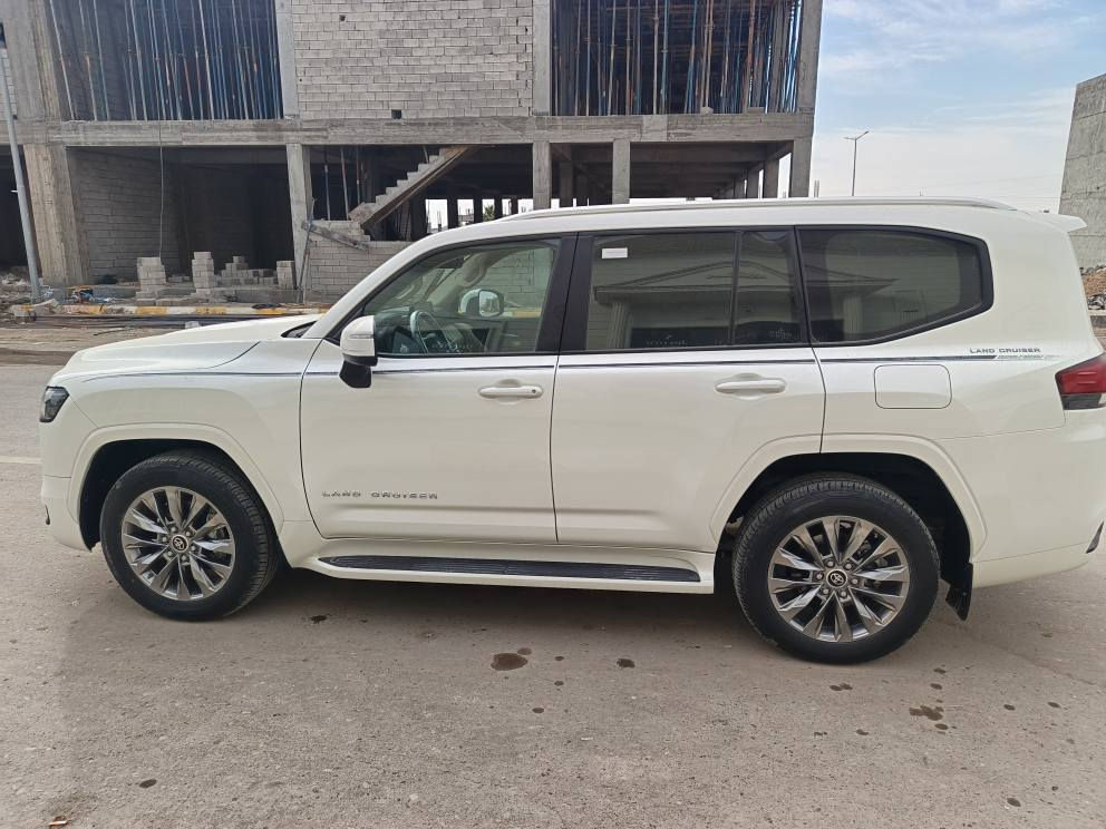 للبيع او المراوس حسب القناعه لاندگروز 24  خليجي جيهان (بلادي)  GXR كفاله عامه من الصبغ والبارد محرك 6 تنفس طبيعي فول 1&1
5 بصمات ثلاث شاشات  كشنات جلد رقمها اربيل الجديد دولي السعر 690 $ وبيها مجال للشراي حگ الشوفه مكان السيارة صلاح الدين تكريت للاستفسار اكثر تفضل خاص او الاتصال ع الرقم ***********
*********** واتس تكريت, صلاح الدين
