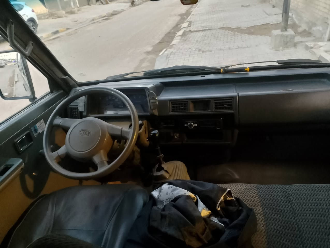 كيا بستا للبيع موديل 93 رقم حمل سياره جاهزه من كل شيء كشنات مال من غالي قاعيه جديده
تخم تاير باتري جديد سياره جاهزه من كل شيء مكان السياره واصل الصويره سعر 40 بيها مجال قليل


**إذا كنت صاحب هذا الإعلان وتريد حذفه لأي سبب، رجاءا أرسل رسالة إلى الدعم الفني**