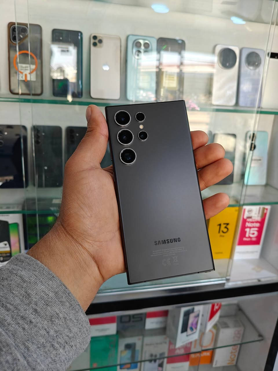 السلام عليكم 
اس 24 الترا 256
الجهاز بعده بحالة الوكاله أخو الجديد مستخدم قليل
ظمان وكاله عين الفهد وبعده بحالة الوكالة كامل ملحقاته الاصليه 
ظمان حقيقي 3 أيام من أي خلل أو صيانه 
السعر قفل 975 الف مكان المكتب بابل يوجد توصيل محافظات


**إذا كنت صاحب هذا الإعلان وتريد حذفه لأي سبب، رجاءا أرسل رسالة إلى الدعم الفني**