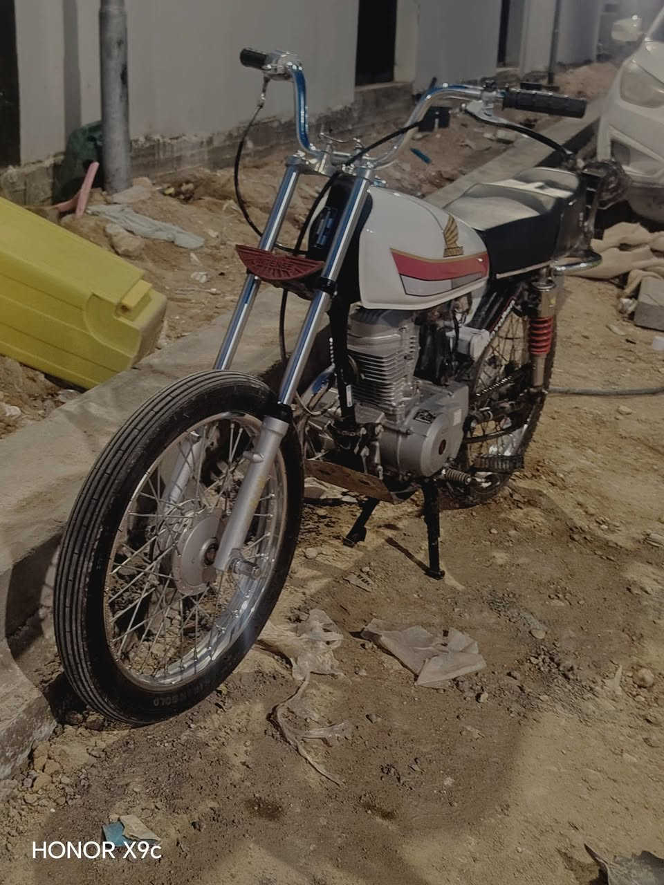 سلام عليكم دراجه اربعه كير للبيع موديل ٢١ اوراق كامله سعر 600 مكاني نجف 📞***********
