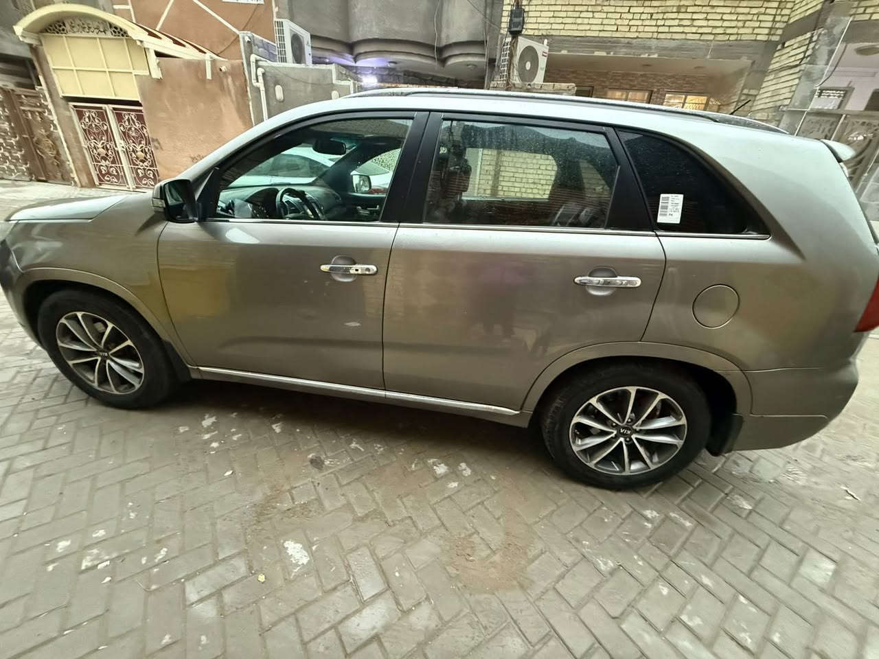 سورنتو وارد امريكي 2014
مواصفات sxl فول لفول عدى لفور ويل 

مكينه 6سلندر GDI

7راكب

3قطع تبريد 

ماشيه :120 الف ميل 

رادرات جانبيه 

بنوراما 

كراسي الامام كهرباء و تدفئه وتبريد 

وكراسي خلفيه تدفئه

بردات خلفي بلادي

صندوق كهرباء

 حادثه جاملغ  ايمن مبدل وبنيد نفسه صبغ

وبيه كلير  وجاملغ ايسر بي كلير وباب سكن كلير

رقم بغداد مشروع وطني باسمي 

***********

مكاني بغداد 

153$ وبيه مجال .
