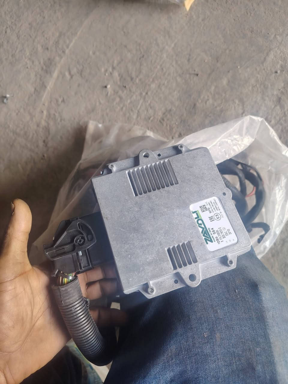 6 سلندر مستخدمه شهرين فقط السعر ٣٠٠  وبيها مجال 
***********
مكان المنظومه بالكوت تريد تاخذ ع الفحص ادزك ع شخص يشدها وتطي حساب الشد
