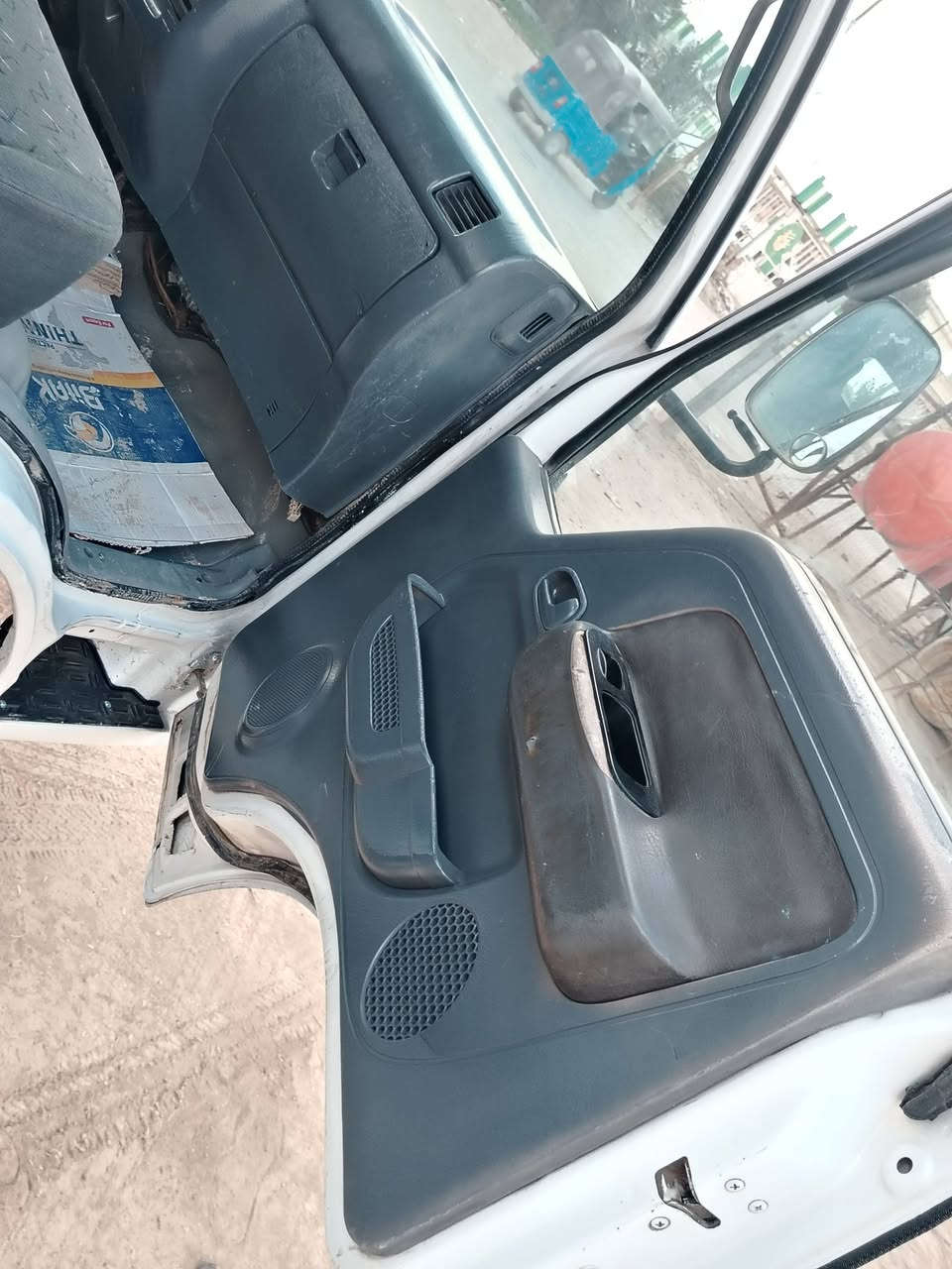 السلام عليكم
رمضان كريم ان شاء الله
فونتيره ١٩٩٨  رقم بابل تحويل مباشر كامله مكينه وكير خير من الله شاصي مكفول رقم شاصي واضح تخم تاير حداديه جاهزه ٨ جنكال
السعر ٥٨ وبيه مجال للشراي فقط
رقم تليفون ***********
***********
