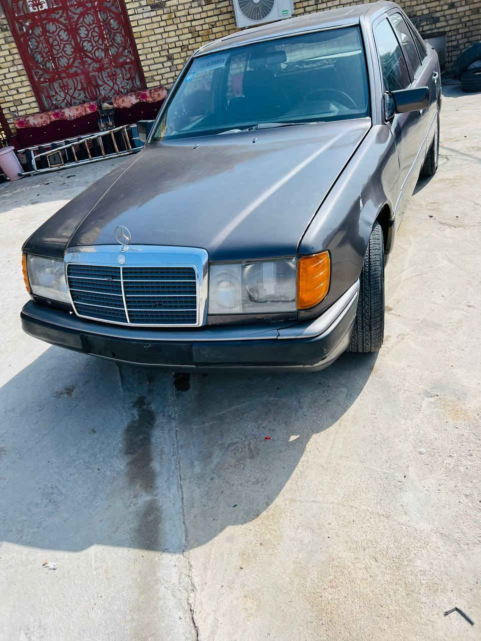 سلام عليكم مارسدس دب قواعد مكفولات برانكيت مكفول مكينه 2ونص تخم تاير جديد حداديه جديده سيارة احله من الصوره المكينه بيه ضعف بصيط بدي مكفول من الضربه موديل 87 رقم بغداد دولي بسمي تحويل ثاني يوم كهربائيات كله شغاله سعرها 38 رقم التلفون *********** مكاني ناصرية سوك الشيوخ
